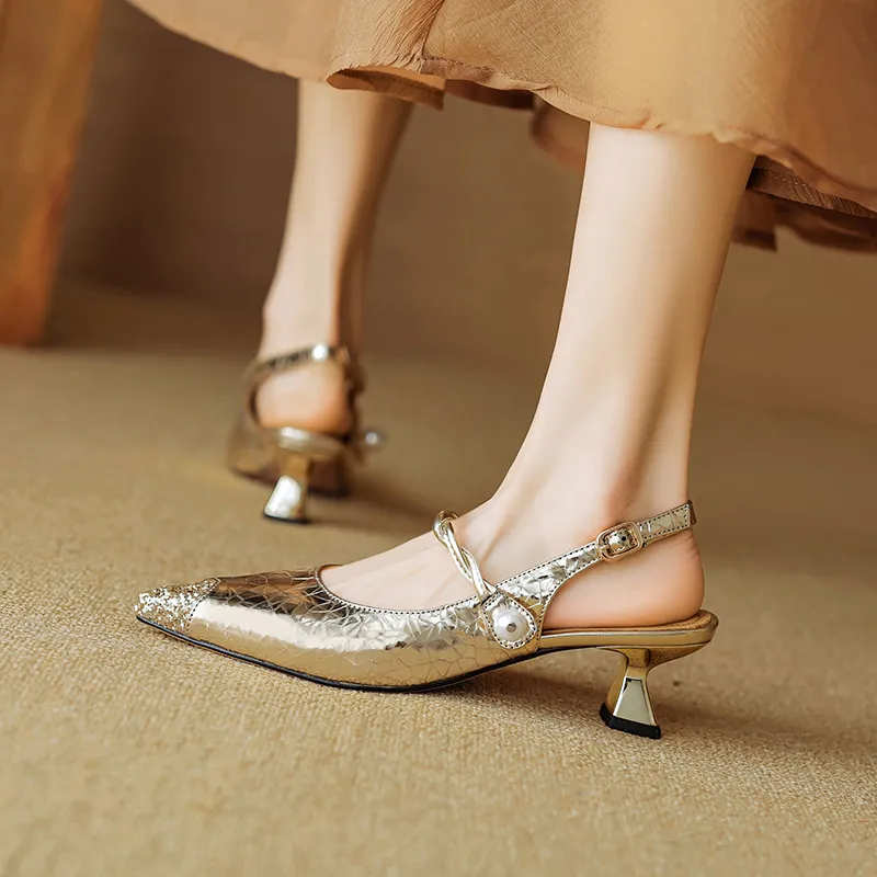 Mary Jane shoes, gold and silver fashion sandals, spring/summer pointed toe, 5cm single strap, pointed toe, kitten heel.