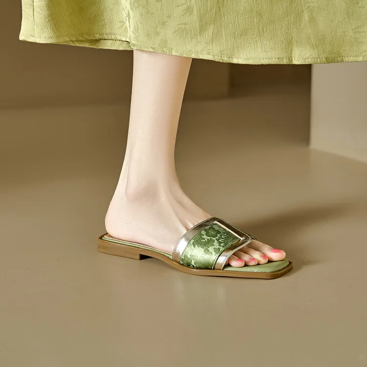 Low-heeled square buckle slip-on sandals for summer, trendy open-toe flat sandals for women, 5-10 hours.