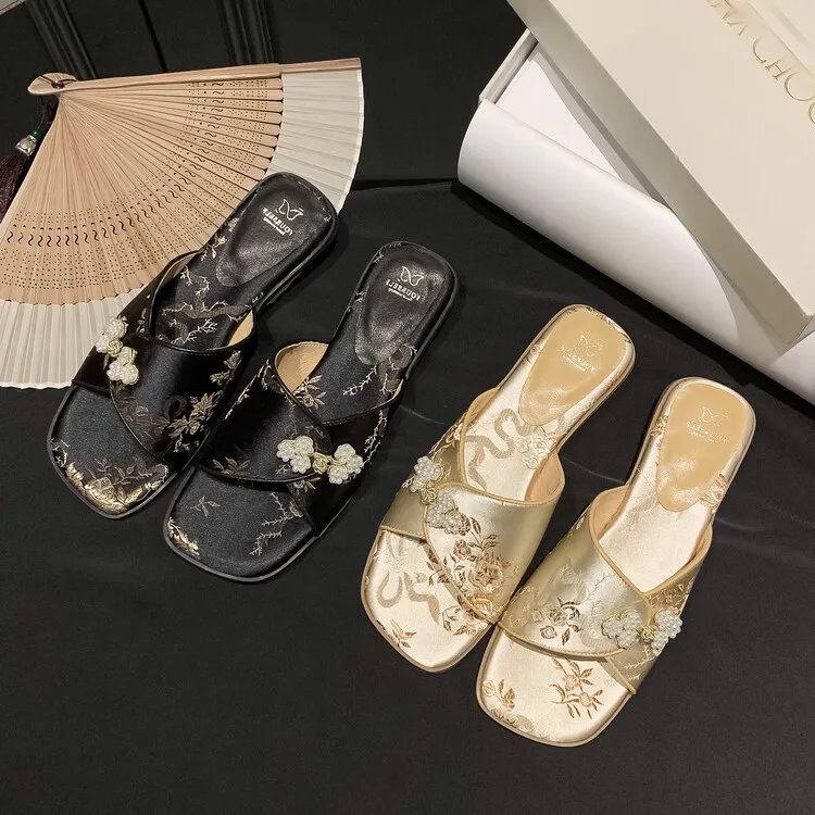New Chinese style open-toe slip-on women's shoes with satin upper, perfect for summer wear, 5-10g