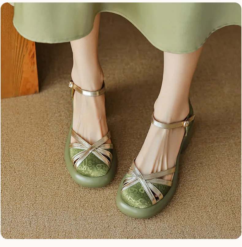 Summer round-toe high-heeled hollow women's shoes, fashionable high-heeled platform retro closed-toe pig cage hollow sandals