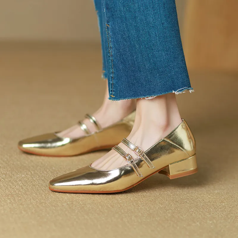 Gold and silver Mary Jane leather flats with a chunky low heel, square toe, and double buckle, perfect for spring and autumn. Very soft.