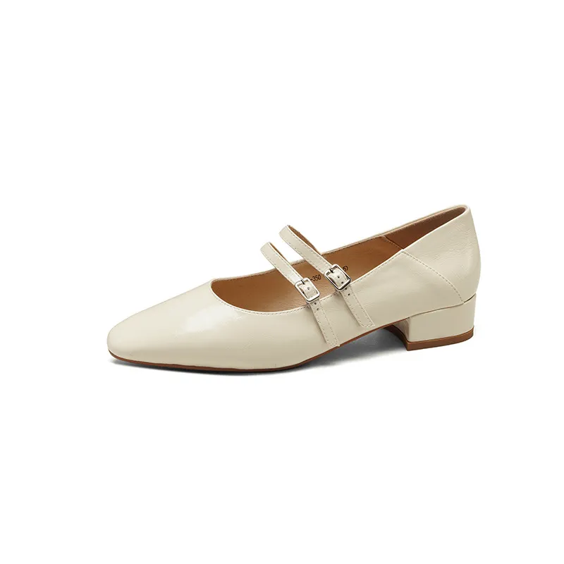 Gold and silver Mary Jane leather flats with a chunky low heel, square toe, and double buckle, perfect for spring and autumn. Very soft.