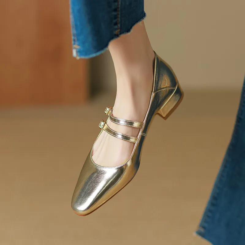 Gold and silver Mary Jane leather flats with a chunky low heel, square toe, and double buckle, perfect for spring and autumn. Very soft.