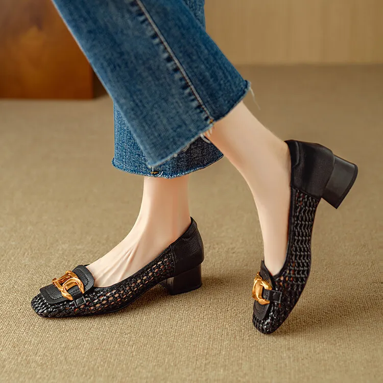 Summer breathable metal buckle hollow woven shallow mouth women's French cowhide fashion sandals 6-18b
