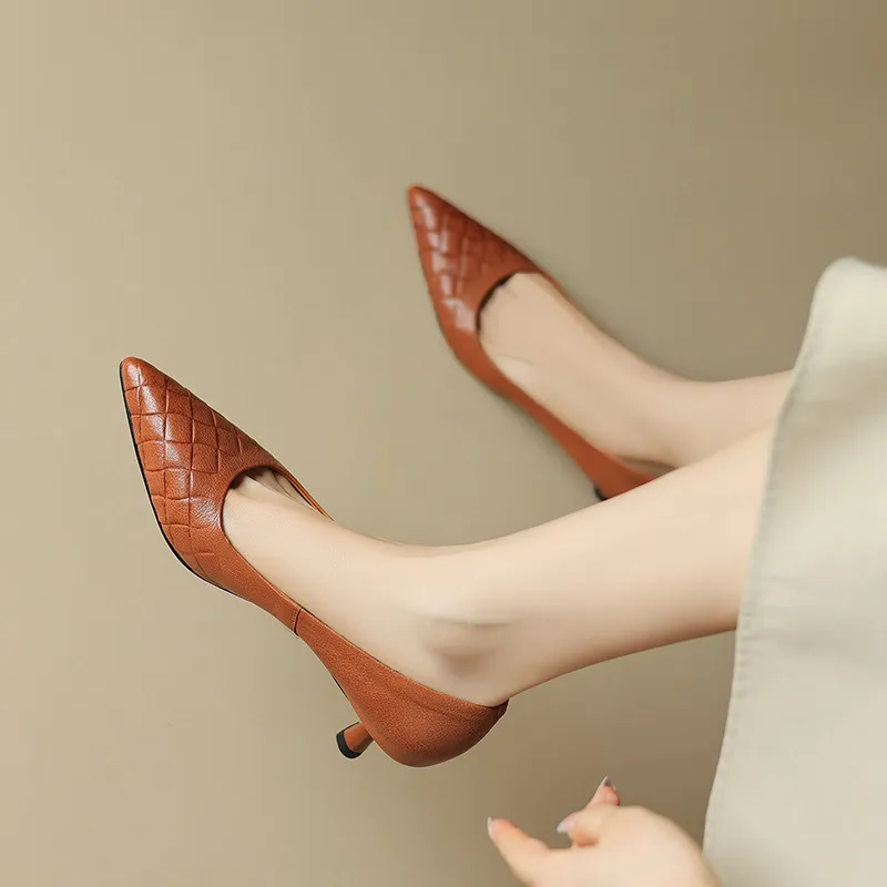 5cm stiletto heel, soft and comfortable all-leather sheepskin single shoes, women's autumn style, simple and fashionable Korean style, pointed toe and low mouth.