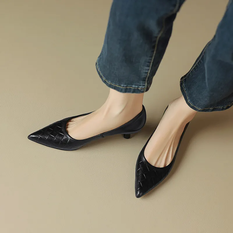 5cm stiletto heel, soft and comfortable all-leather sheepskin single shoes, women's autumn style, simple and fashionable Korean style, pointed toe and low mouth.