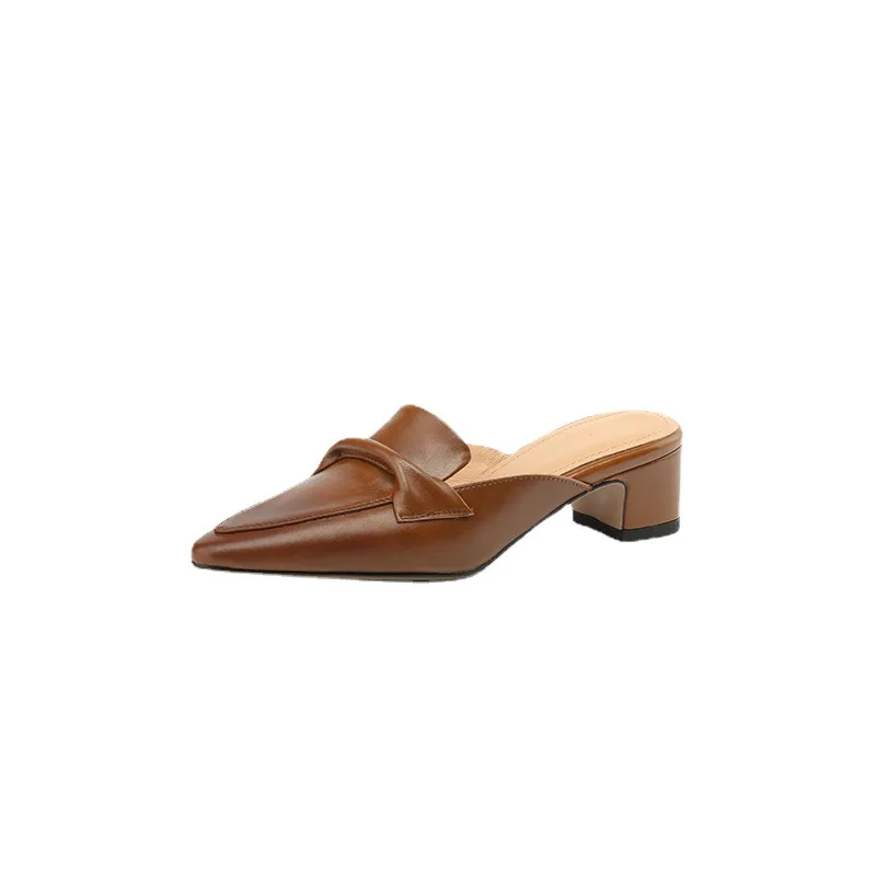 Sizes 34-39, 40, 41, 42, 43: Plus-size closed-toe backless sandals, chunky heel, mid-heel, pointed toe sandals.