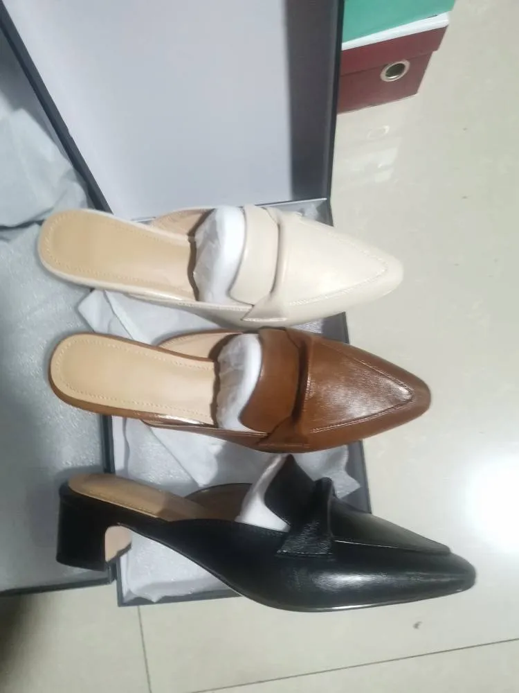 Sizes 34-39, 40, 41, 42, 43: Plus-size closed-toe backless sandals, chunky heel, mid-heel, pointed toe sandals.