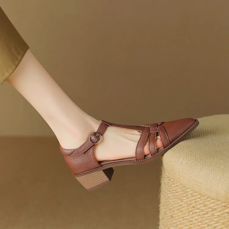 Spring/Summer Retro Sheepskin Closed-Toe Roman Sandals with Mid-Heel, T-Strap Strap, Pointed Toe, Chunky Heel, Closed-Heel Women's Shoes