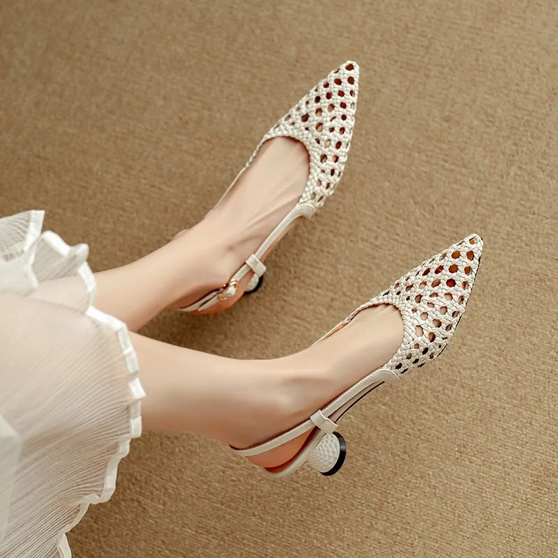 Pointed-toe, open-back, uniquely shaped heel sandals, 24-inch summer genuine leather hollow-out closed-toe sandals, women's fairy-like style, breathable and comfortable.