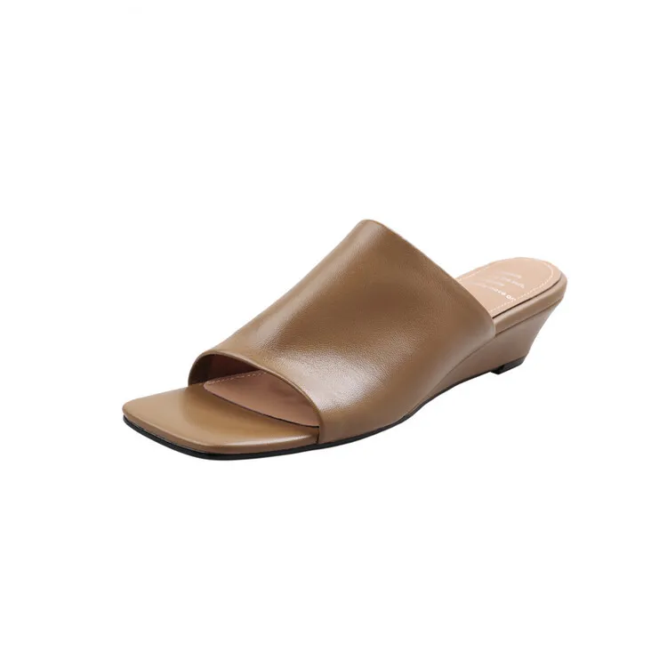 Soft, top-grain sheepskin, all-leather, summer sandals for women, square toe, simple and stylish wedge heel.
