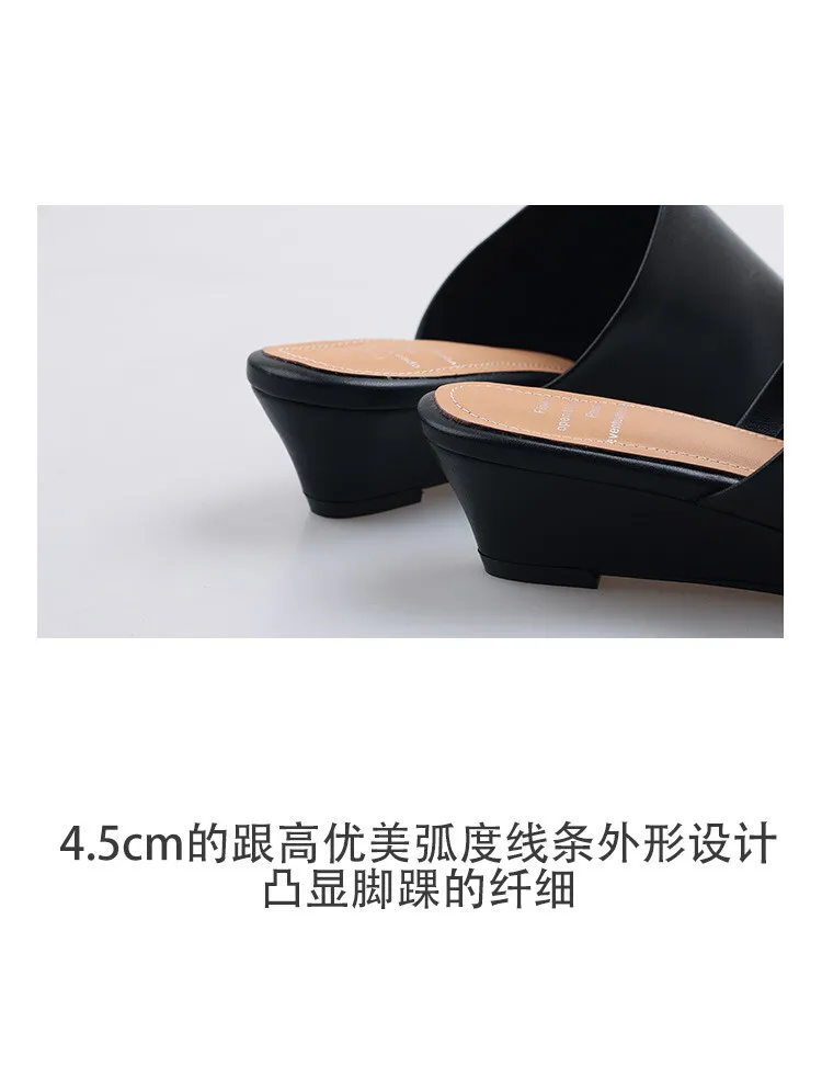 Soft, top-grain sheepskin, all-leather, summer sandals for women, square toe, simple and stylish wedge heel.