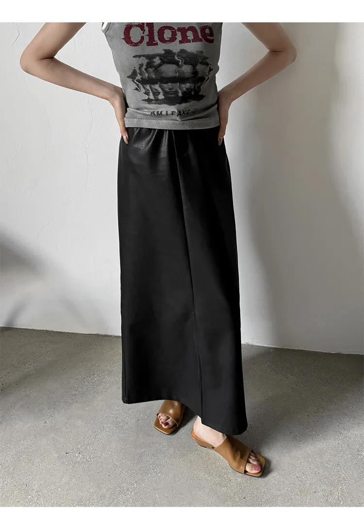 Soft, top-grain sheepskin, all-leather, summer sandals for women, square toe, simple and stylish wedge heel.