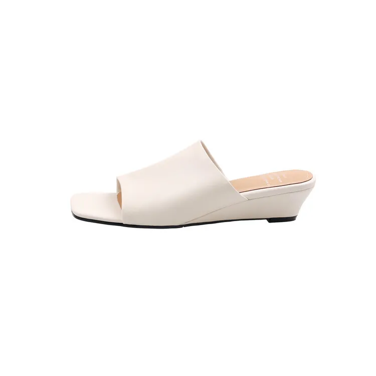 Soft, top-grain sheepskin, all-leather, summer sandals for women, square toe, simple and stylish wedge heel.