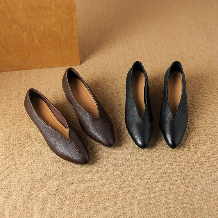 Women's soft leather, soft-soled granny shoes, retro solid color, minimalist chunky heel, low-cut work shoes, commuter slip-on shoes, sizes 7-16