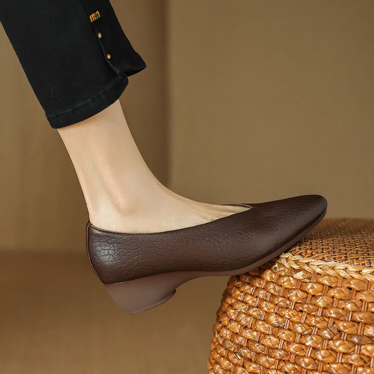 Women's soft leather, soft-soled granny shoes, retro solid color, minimalist chunky heel, low-cut work shoes, commuter slip-on shoes, sizes 7-16