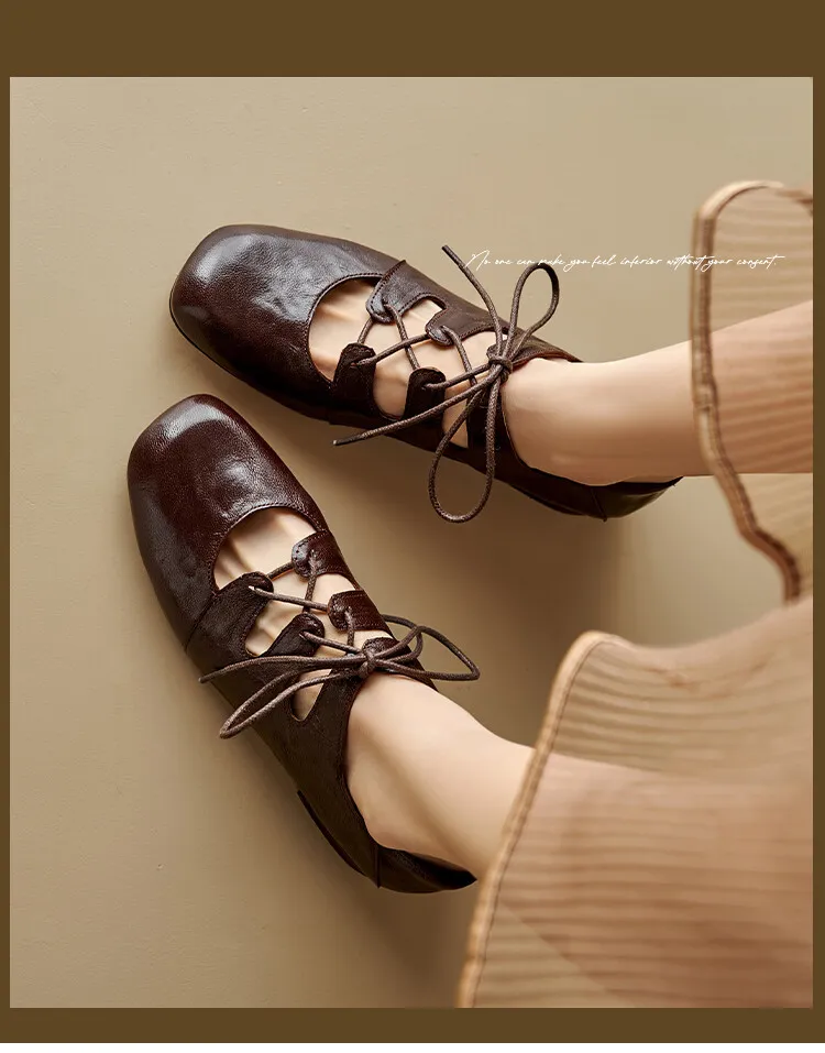 Square-toe, chunky heel, sheepskin, deep-cut, vintage handmade shoes, strappy Mary Jane shoes 7-22b