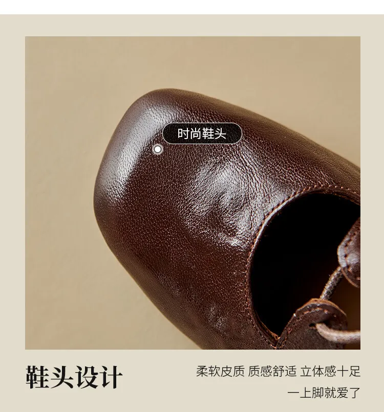 Square-toe, chunky heel, sheepskin, deep-cut, vintage handmade shoes, strappy Mary Jane shoes 7-22b