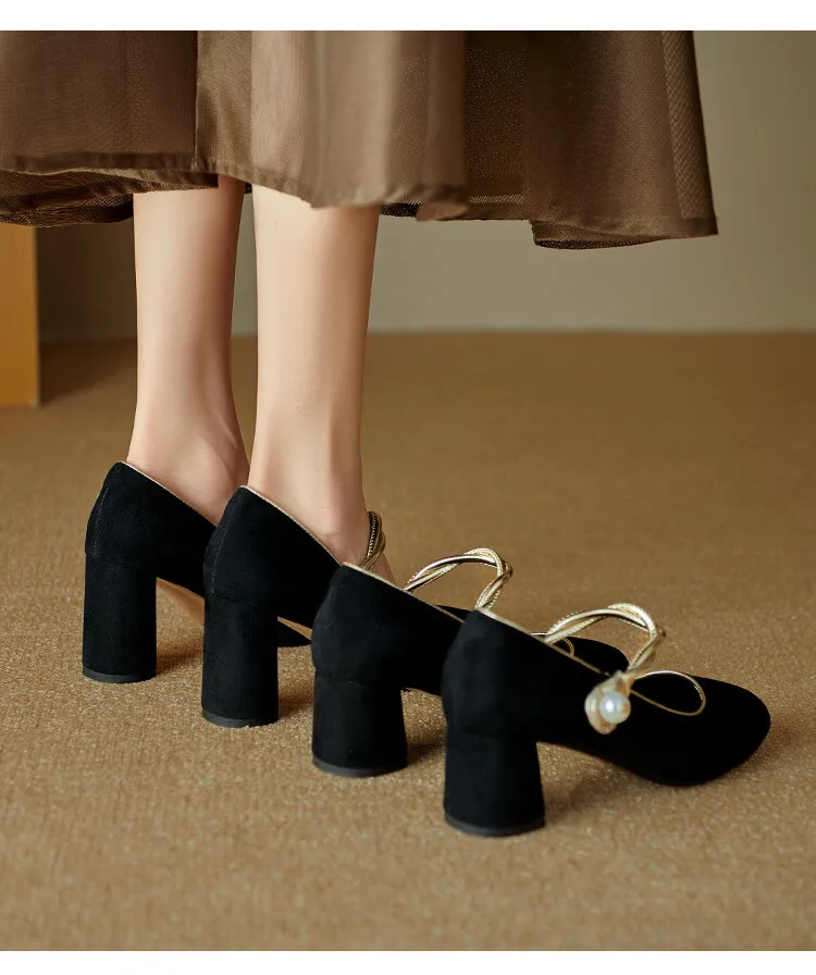 Women's black high-heeled Mary Jane shoes with a round toe, chunky heel, and solid color/color-blocked lambskin. (8-9f)