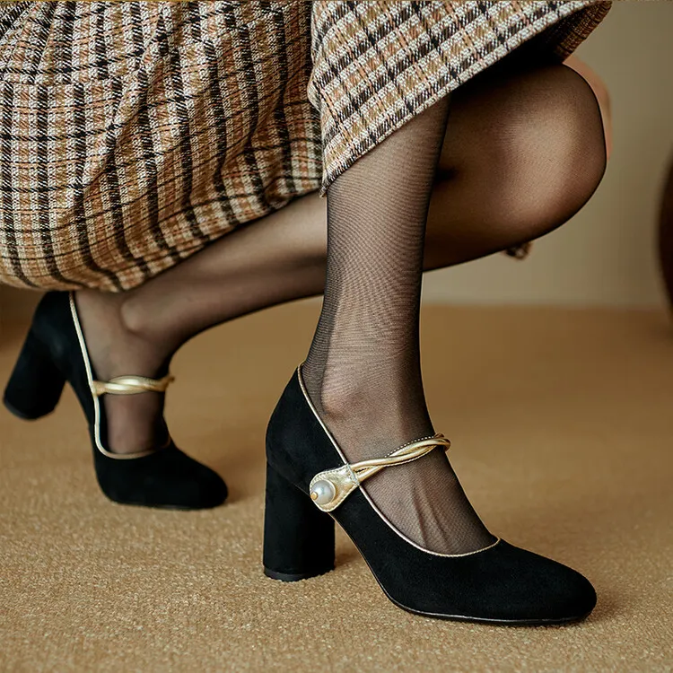 Women's black high-heeled Mary Jane shoes with a round toe, chunky heel, and solid color/color-blocked lambskin. (8-9f)