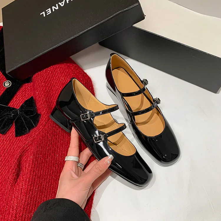 Spring and Autumn Round Toe Color Block Single Shoes Buckle Lambskin Patent Leather Silver Black Red Plus Size Fashion Women's Shoes 9-5h