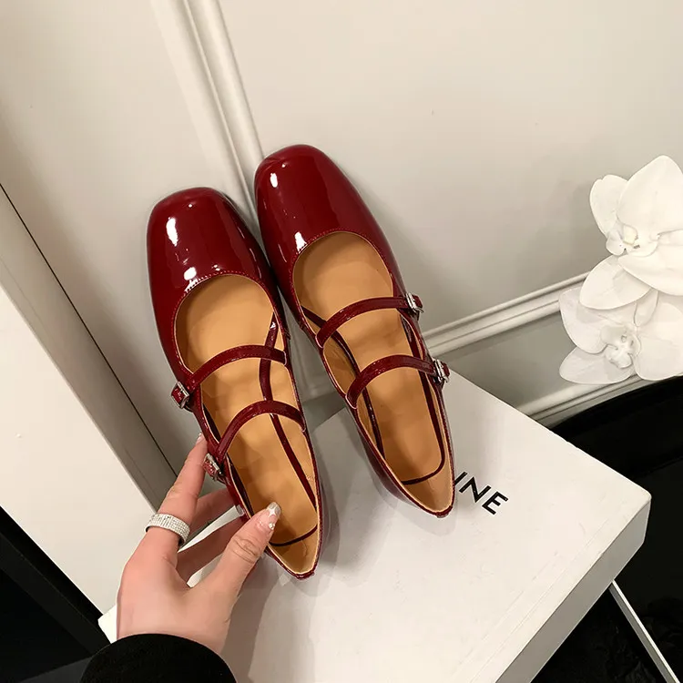 Spring and Autumn Round Toe Color Block Single Shoes Buckle Lambskin Patent Leather Silver Black Red Plus Size Fashion Women's Shoes 9-5h