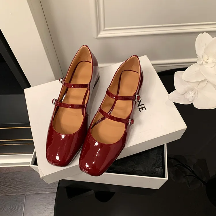 Spring and Autumn Round Toe Color Block Single Shoes Buckle Lambskin Patent Leather Silver Black Red Plus Size Fashion Women's Shoes 9-5h