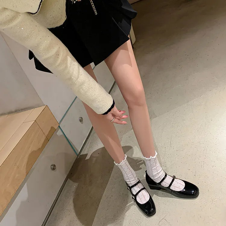 Spring and Autumn Round Toe Color Block Single Shoes Buckle Lambskin Patent Leather Silver Black Red Plus Size Fashion Women's Shoes 9-5h