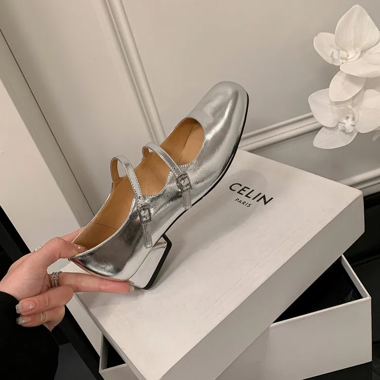 Spring and Autumn Round Toe Color Block Single Shoes Buckle Lambskin Patent Leather Silver Black Red Plus Size Fashion Women's Shoes 9-5h