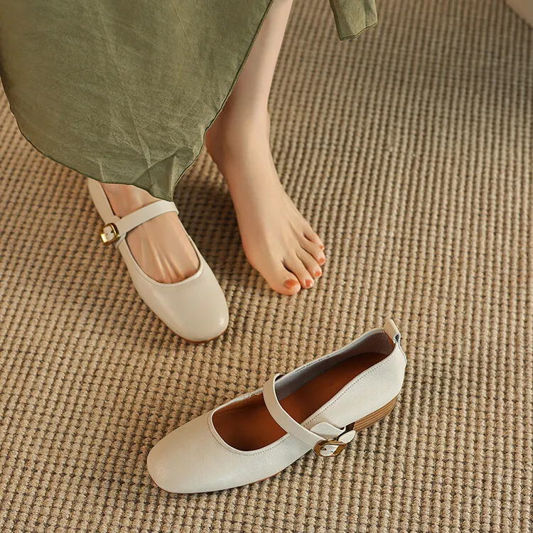 Fashionable women's shoes, autumn round toe, low-cut, chunky mid-heel, single strap, buckle, solid color, simple design. (9-5p)