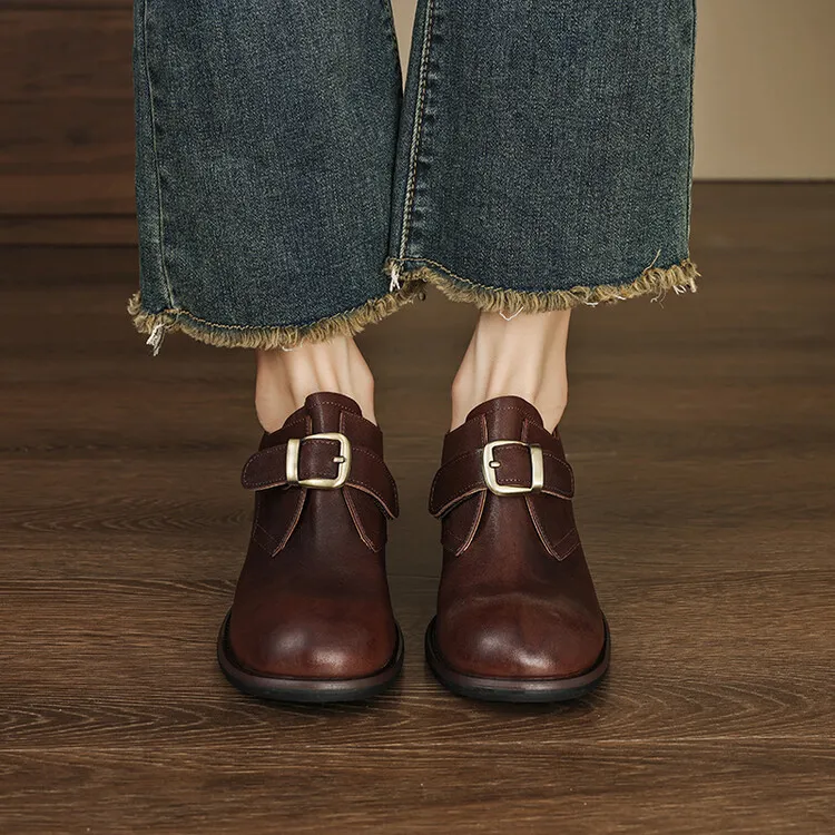 Fashionable and luxurious washed horse leather women's shoes, autumn and winter trendy round toe chunky heel belt buckle fashion shoes 10-4
