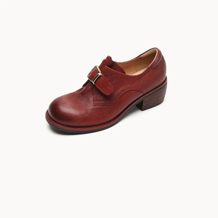 Fashionable and luxurious washed horse leather women's shoes, autumn and winter trendy round toe chunky heel belt buckle fashion shoes 10-4