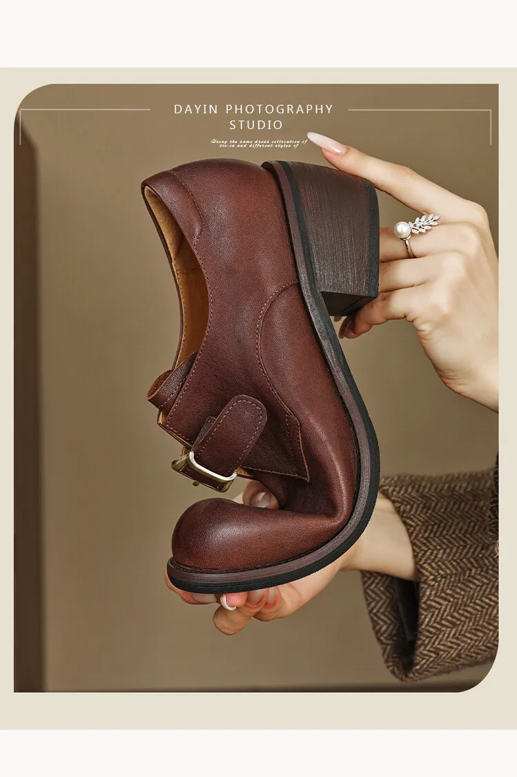 Fashionable and luxurious washed horse leather women's shoes, autumn and winter trendy round toe chunky heel belt buckle fashion shoes 10-4
