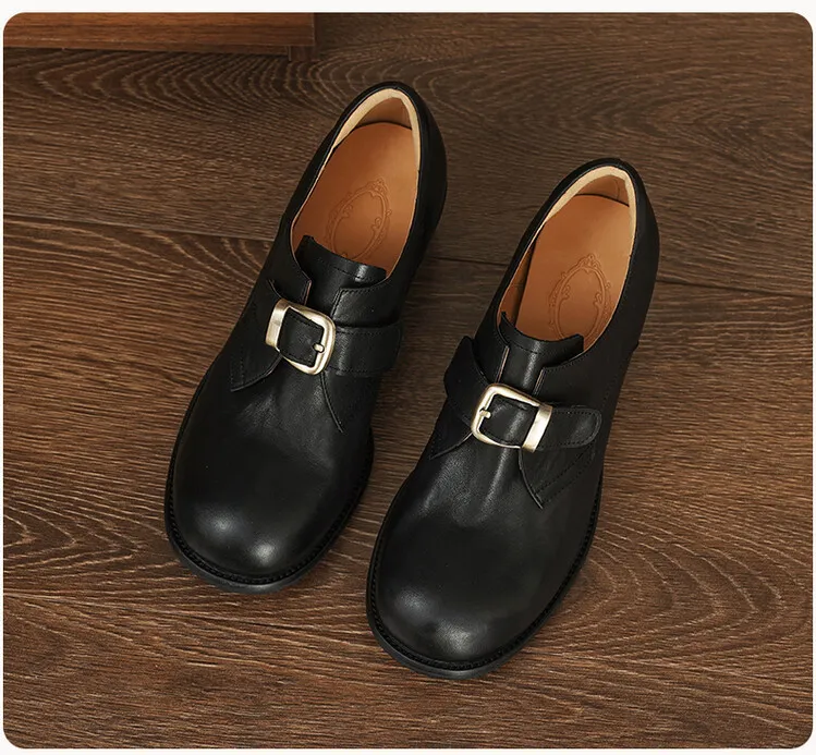 Fashionable and luxurious washed horse leather women's shoes, autumn and winter trendy round toe chunky heel belt buckle fashion shoes 10-4