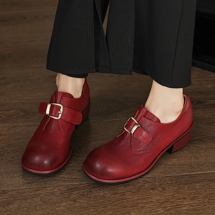 Fashionable and luxurious washed horse leather women's shoes, autumn and winter trendy round toe chunky heel belt buckle fashion shoes 10-4