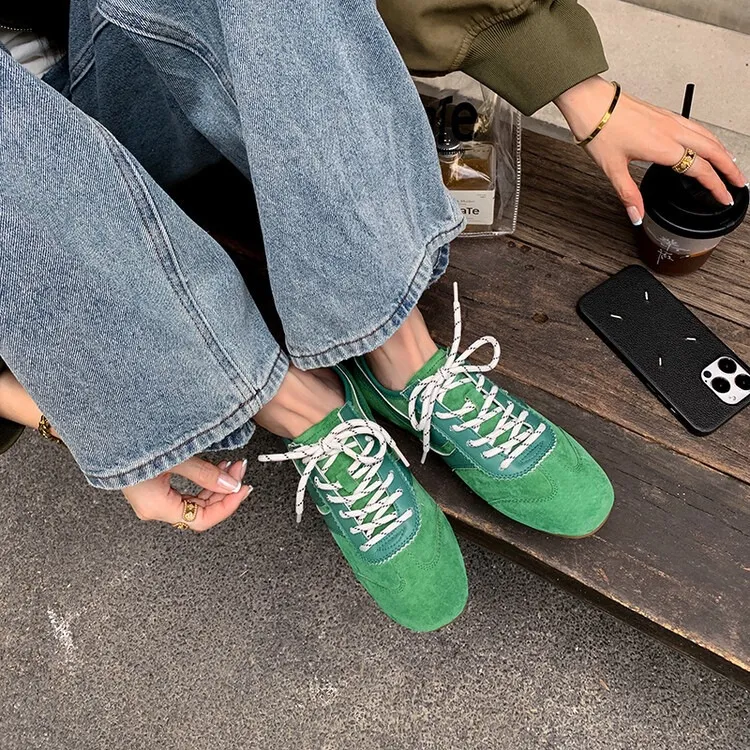 Agan shoes, women's popular retro green lace-up German training shoes, comfortable suede flat sneakers.