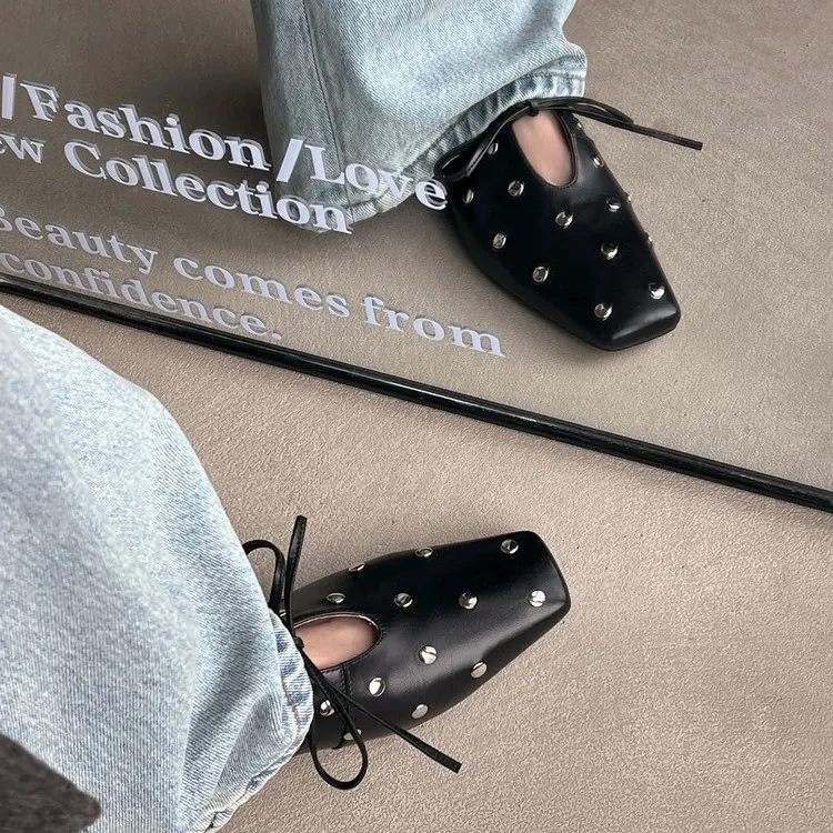 Spring square-toe single leather women's fashion shoes in black, brown, and off-white are hot-selling 1-11a