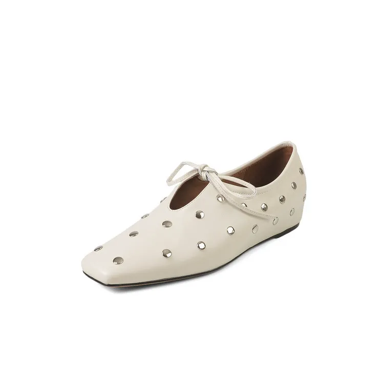 Spring square-toe single leather women's fashion shoes in black, brown, and off-white are hot-selling 1-11a