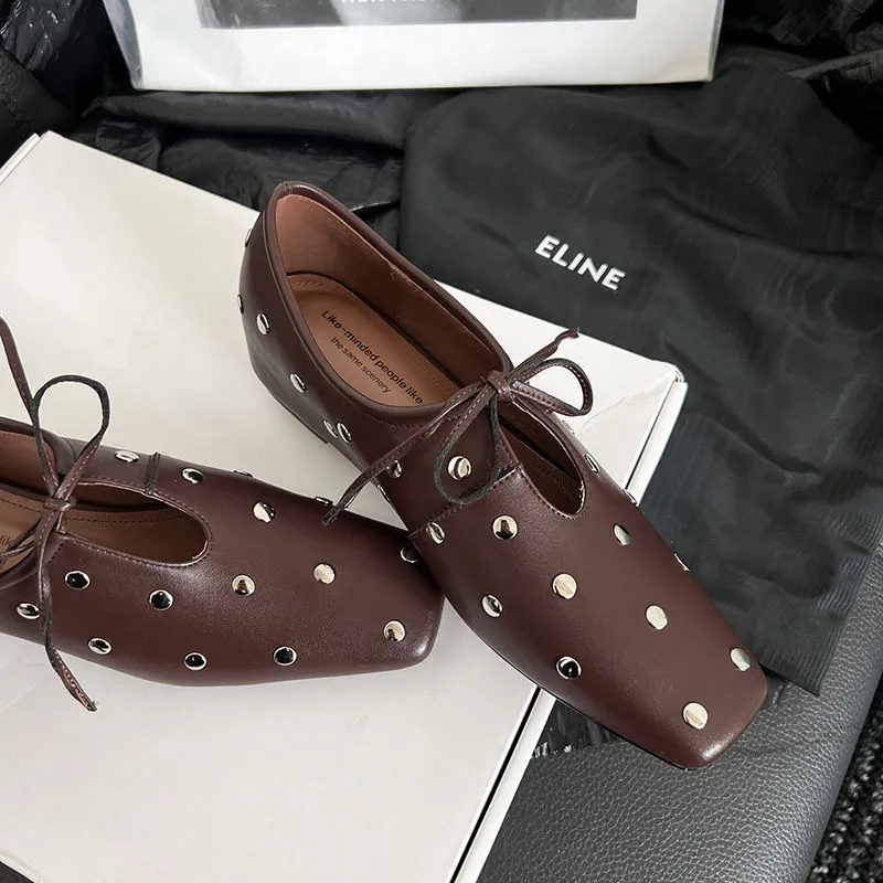 Spring square-toe single leather women's fashion shoes in black, brown, and off-white are hot-selling 1-11a