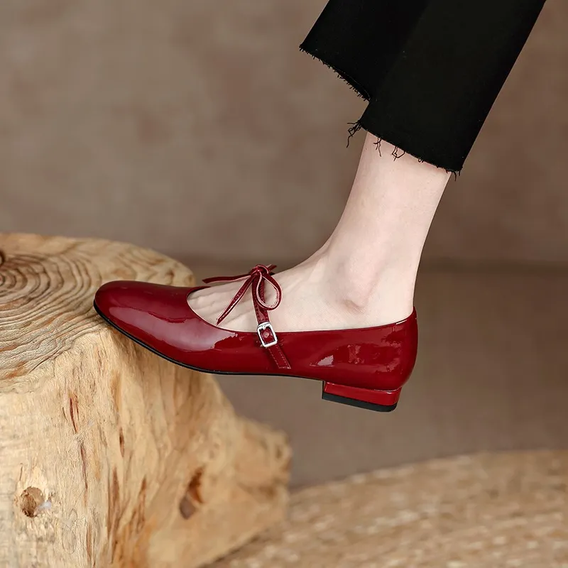 Fashionable cherry red Mary Jane shoes, spring and autumn round toe, chunky heel, low heel, butterfly lace-up, low-cut flats