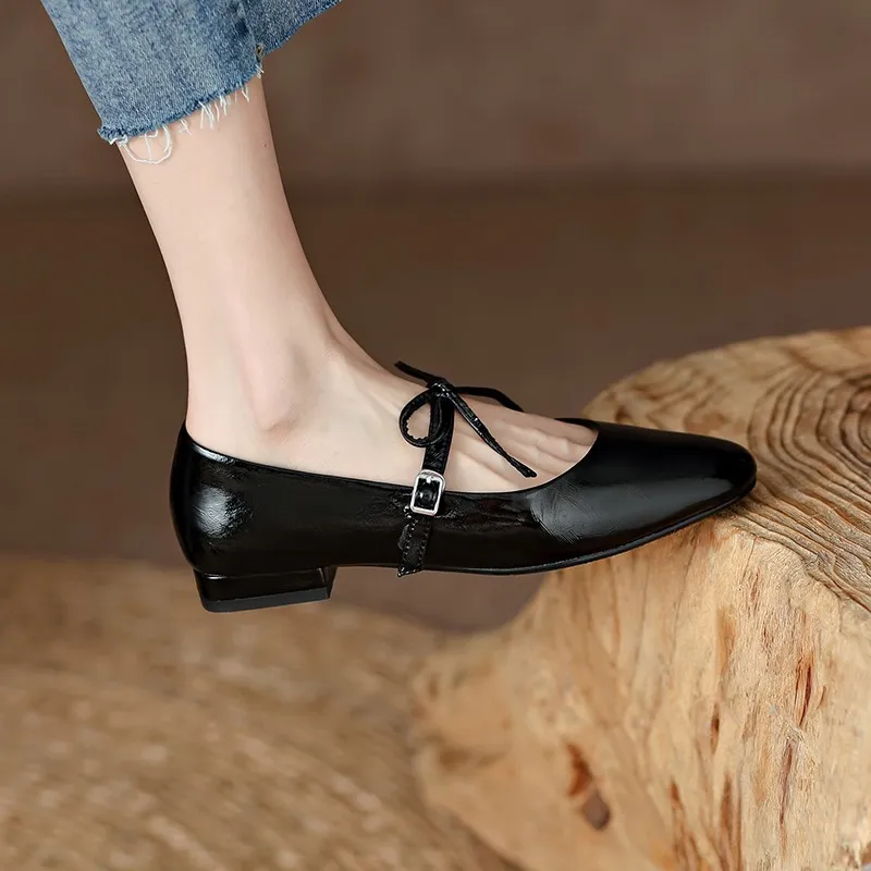 Fashionable cherry red Mary Jane shoes, spring and autumn round toe, chunky heel, low heel, butterfly lace-up, low-cut flats