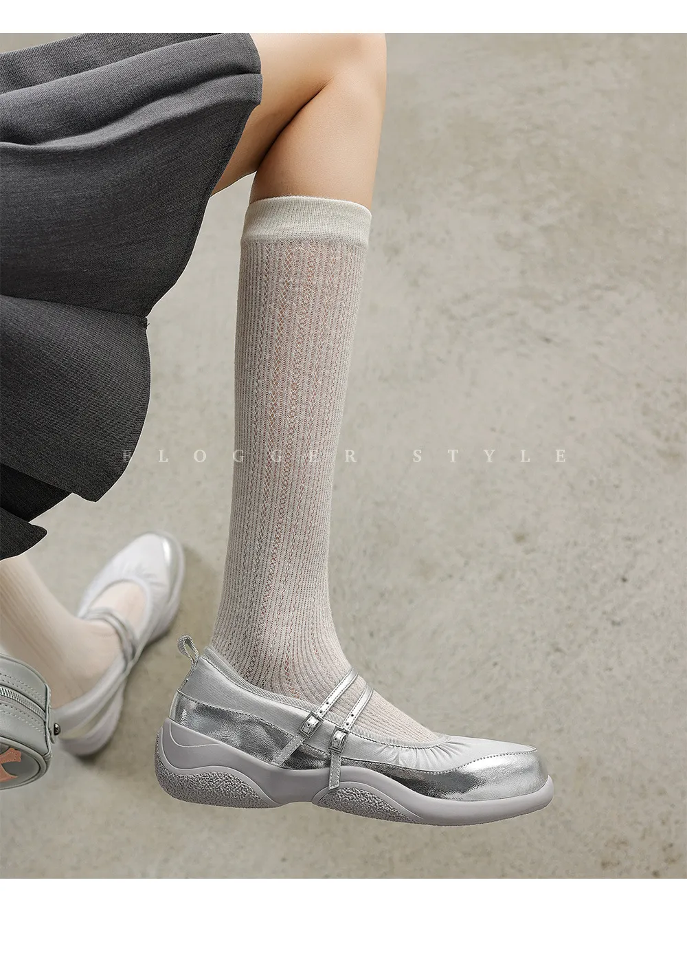 Comfortable sporty platform double-breasted Mary Jane shoes for spring and autumn, low-heeled, flat, round-toe, black and silver genuine leather.