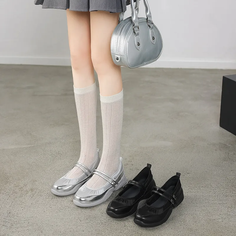 Comfortable sporty platform double-breasted Mary Jane shoes for spring and autumn, low-heeled, flat, round-toe, black and silver genuine leather.