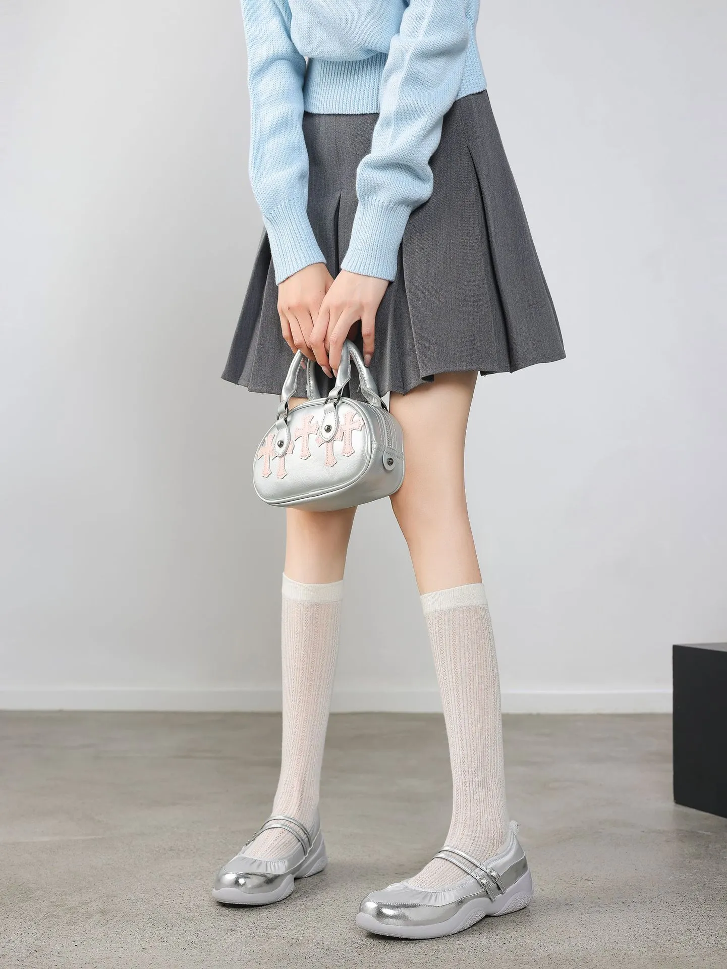 Comfortable sporty platform double-breasted Mary Jane shoes for spring and autumn, low-heeled, flat, round-toe, black and silver genuine leather.