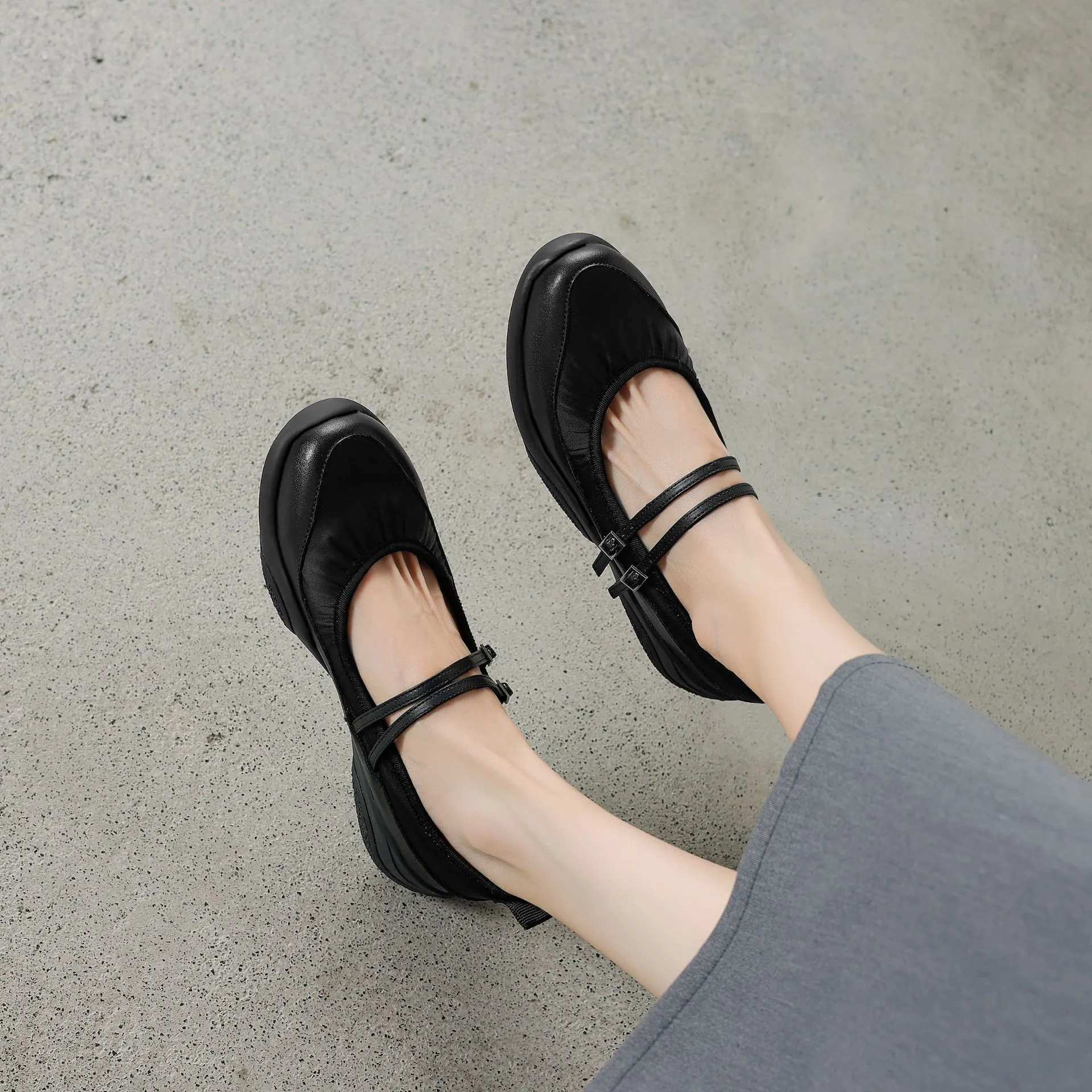 Comfortable sporty platform double-breasted Mary Jane shoes for spring and autumn, low-heeled, flat, round-toe, black and silver genuine leather.