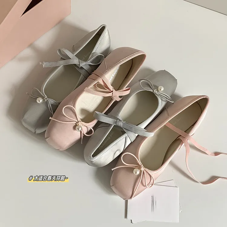 Spring and Autumn Square Toe Flat Shoes with Bow Knot, Pink and Gray Fashion Women's Shoes, Size 22-90