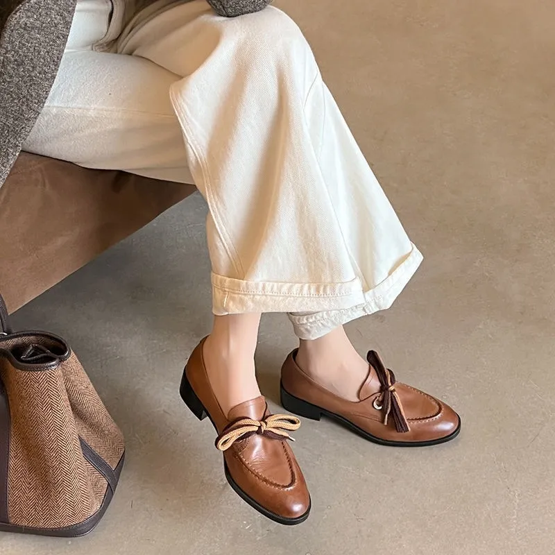 Spring round-toe chunky heel low-heel slip-on single shoes, cowhide, comfortable and simple, one-piece leather shoes
