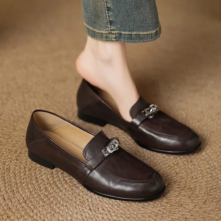 Spring round-toe flat low-heeled single shoes, soft cowhide, comfortable casual women's shoes, plus size shoes