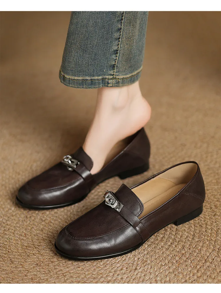 Spring round-toe flat low-heeled single shoes, soft cowhide, comfortable casual women's shoes, plus size shoes