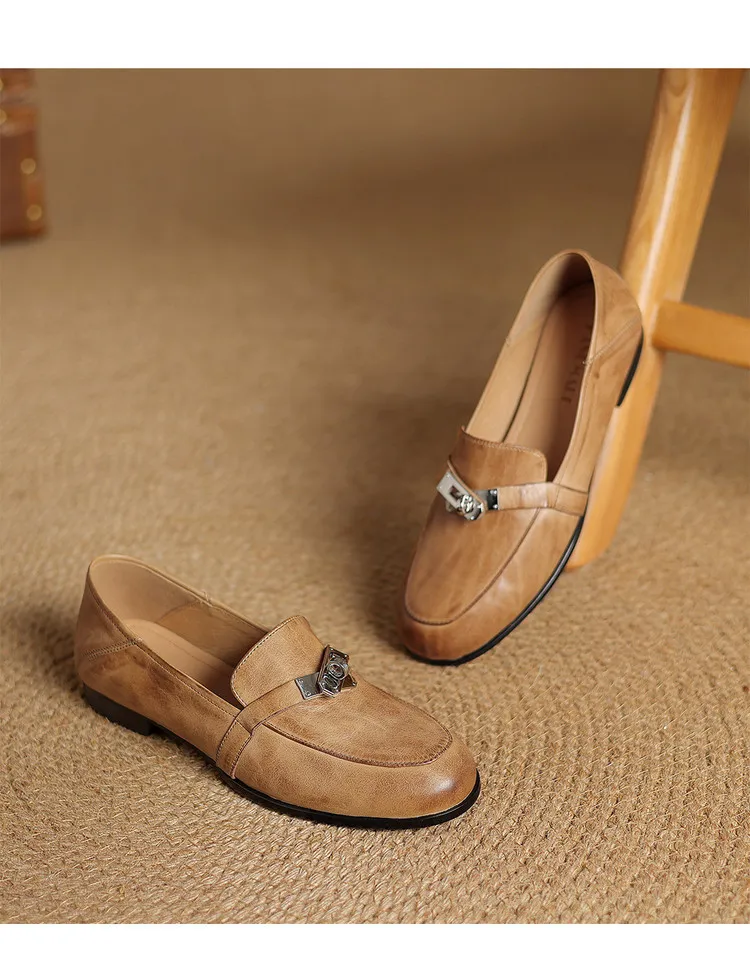 Spring round-toe flat low-heeled single shoes, soft cowhide, comfortable casual women's shoes, plus size shoes